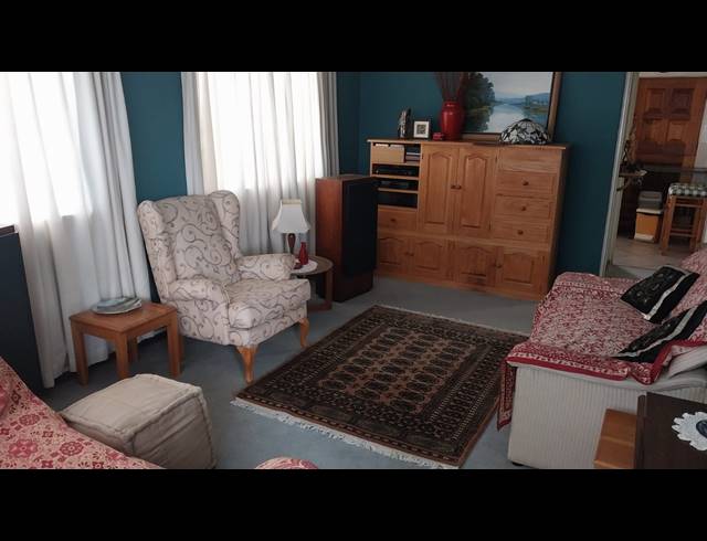 2.5 BEDROOM APARTMENT FOR SALE IN MORNINGSIDE
